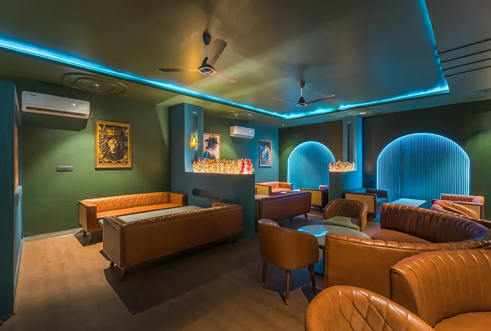 Wide view of the bar lounge seating at Hotel Jigyasa Palace