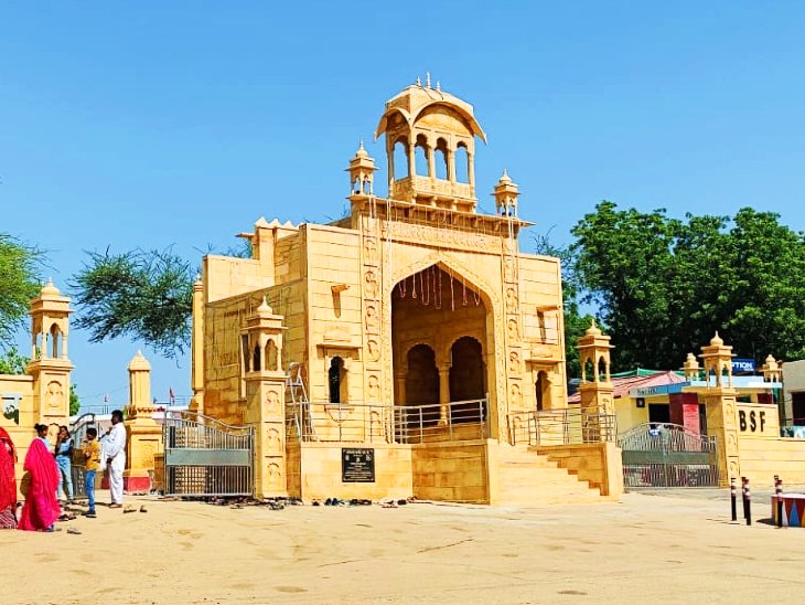 Tanot mata temple
